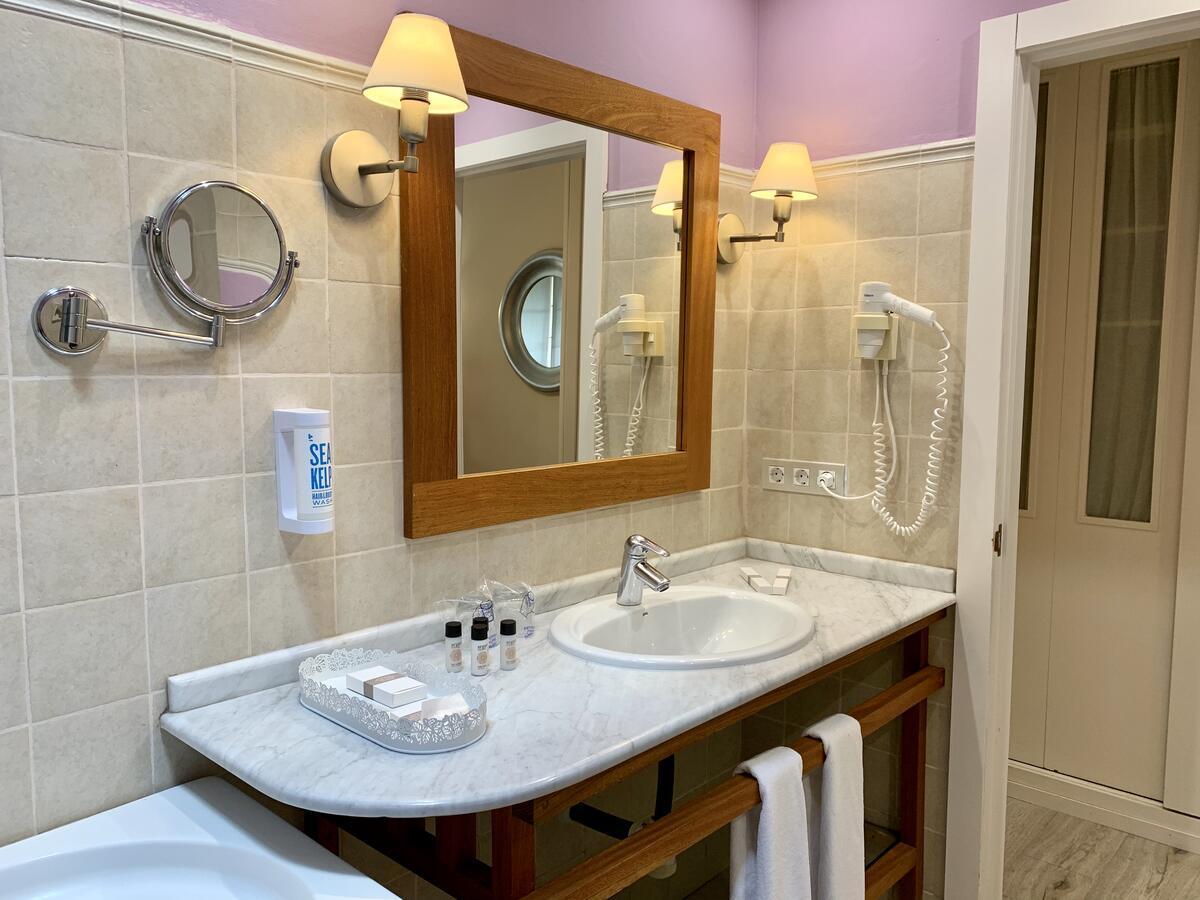 Hotel Palacio Torre De 4*